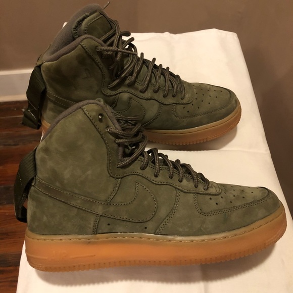 Nike Air Force 1 - Picture 4 of 6